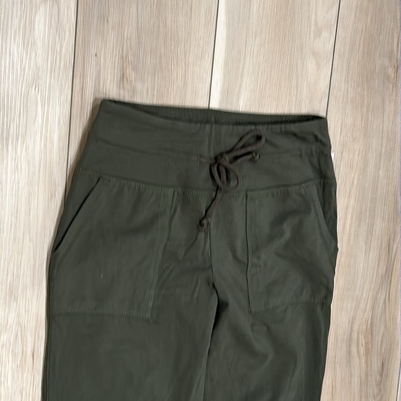 New Wild Fable Athletic Yoga Stretch Lounge Pants Green Size M Medium Joggers - Picture 5 of 7